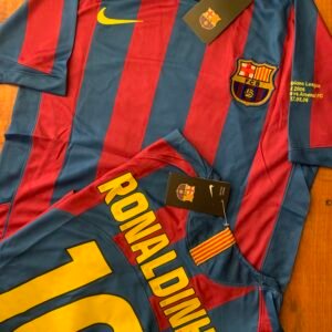 Camisa Retrô 2006 Barcelona UEFA Champions League - Ronaldinho
