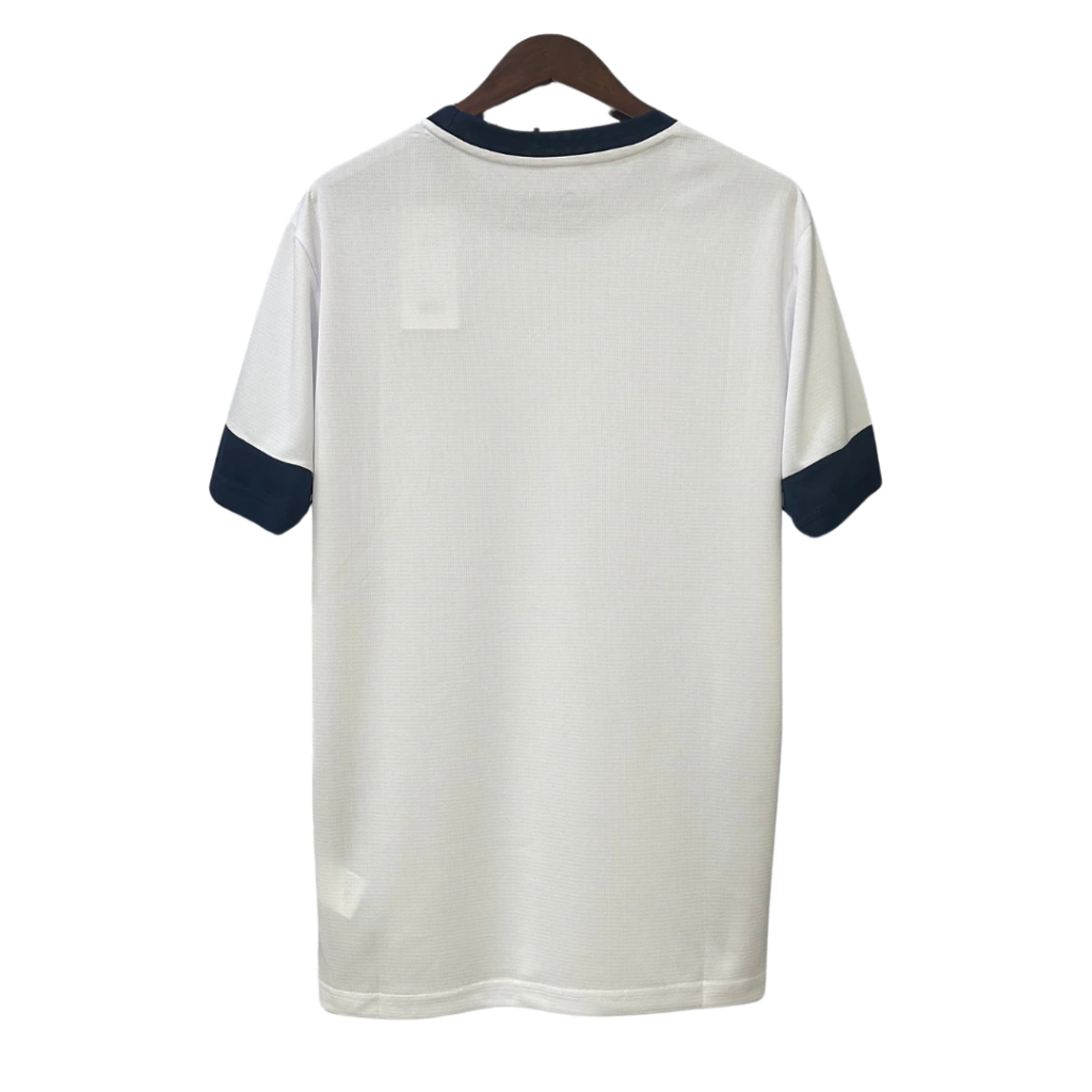 camisa-selecao-de-portugal-treino-25-26-torcedor-puma-masculina-branca-1-cc46d489de07e55c6217417322498061-1024-1024
