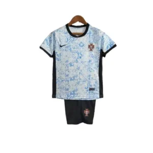 Kit Infantil Seleção de Portugal II 24/25 - Branco com detalhes em azul
