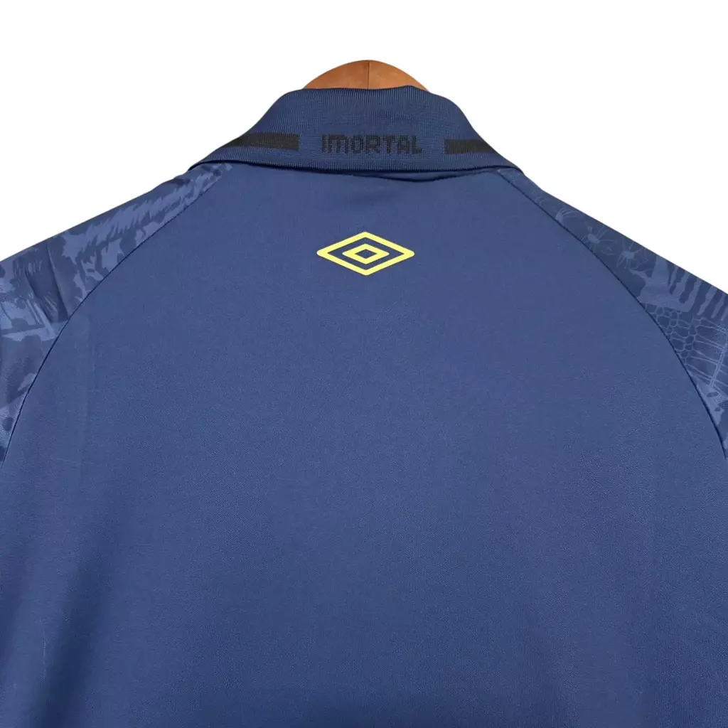 camisa-gremio-iii-25-26-torcedor-umbro-masculina-azul-5-4978fec809e1b8634217647933592235-1024-1024