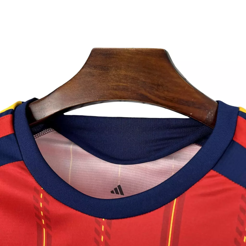 camisa-selecao-da-espanha-i-26-27-torcedor-adidas-masculina-vermelha-4-f9cb0e02655e07e1e217680960275049-1024-1024