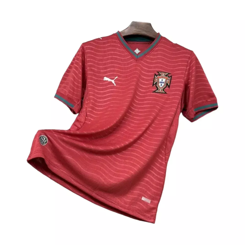 camisa-selecao-de-portugal-i-26-27-torcedor-puma-masculina-vermelha-0c2989e9be3053e92317589011242672-1024-1024