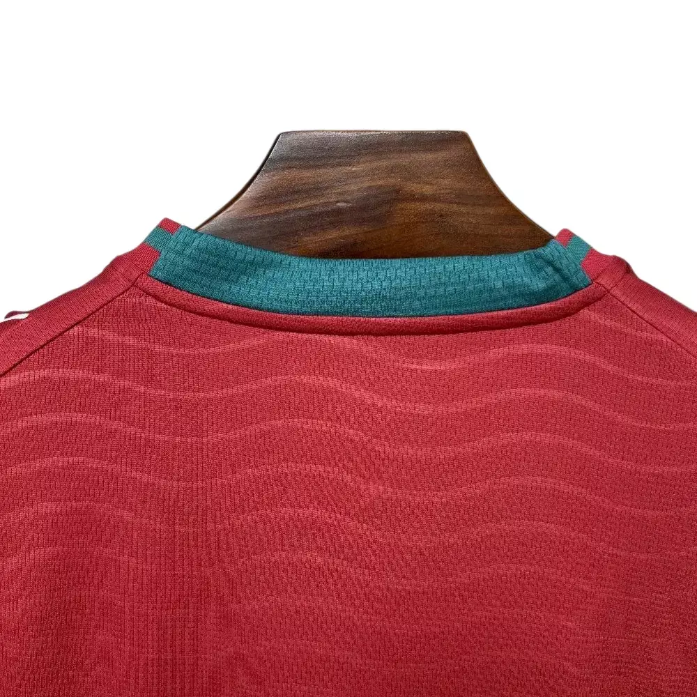 camisa-selecao-de-portugal-i-26-27-torcedor-puma-masculina-vermelha-5-32db5fcd1cfe35f06717589011245932-1024-1024