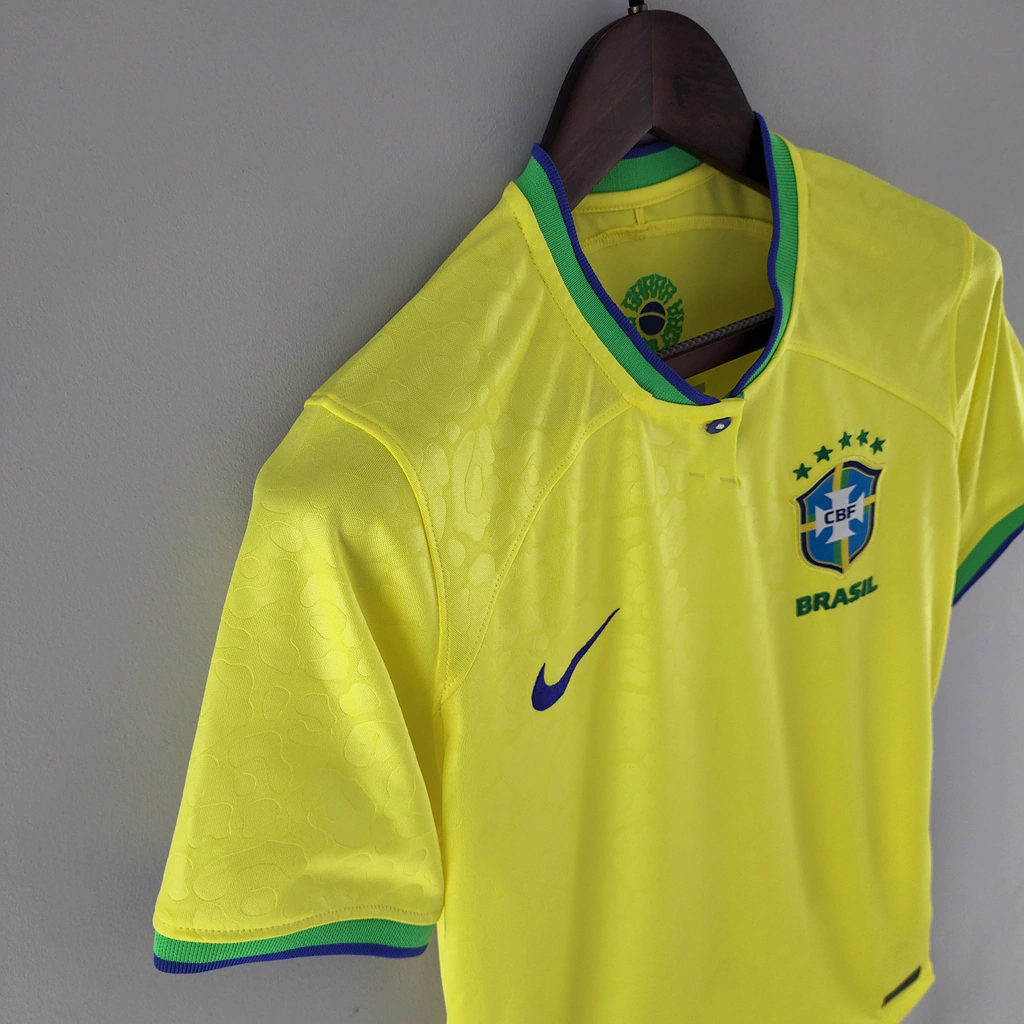 camisa-seleo-brasileira-i-2022-torcedor-nike-feminino-amarela7-dd464a3f2753c2fef416823404409748-1024-1024-7eb1d0fe8fa41e02b216959972772792-1024-1024