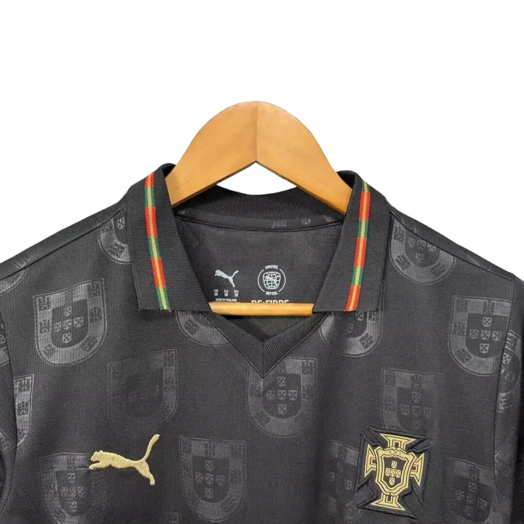 kit-infantil-portugal-pantera-negra-eusebio-25-26-puma-preta-2-95a07bc7f79efce12917647918192551-1024-1024